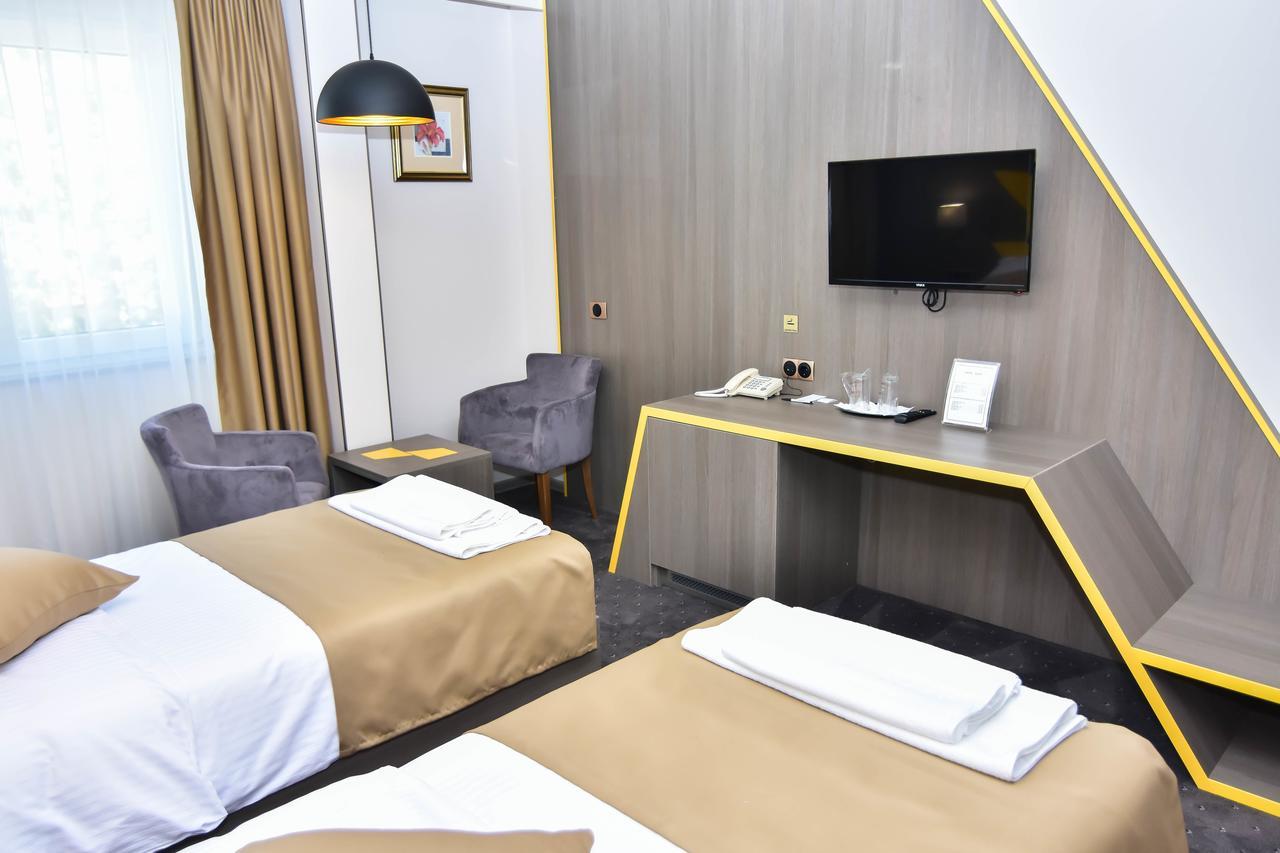 Hotel Kljuc Eksteriør bilde