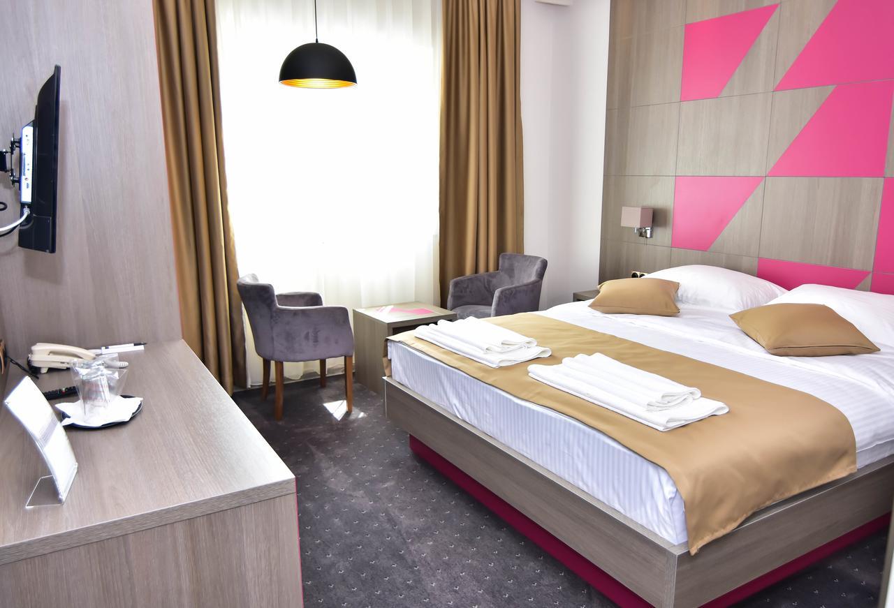 Hotel Kljuc Eksteriør bilde